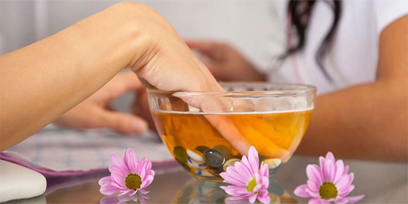 مانیکور روغن داغ
