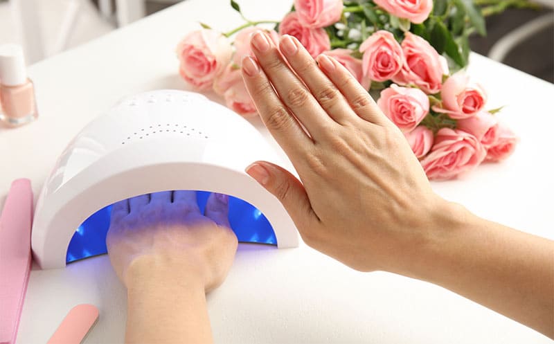 ابزارهای لازم برای انجام ژلیش ناخن