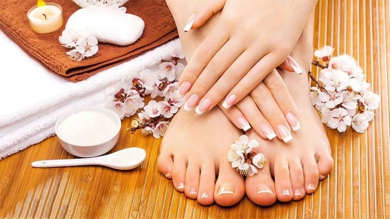 شرایط نگهداری ناخن ها پس از کاشت