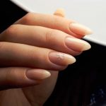 کاشت ناخن و ژلیش